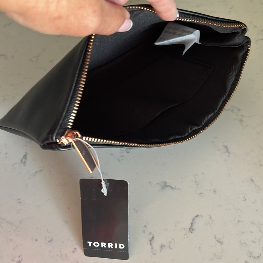 Torrid ‘Tis The Season TO BE Extra’ Black & Rose Gold Poach Rose Gold Zipper - Picture 5 of 8